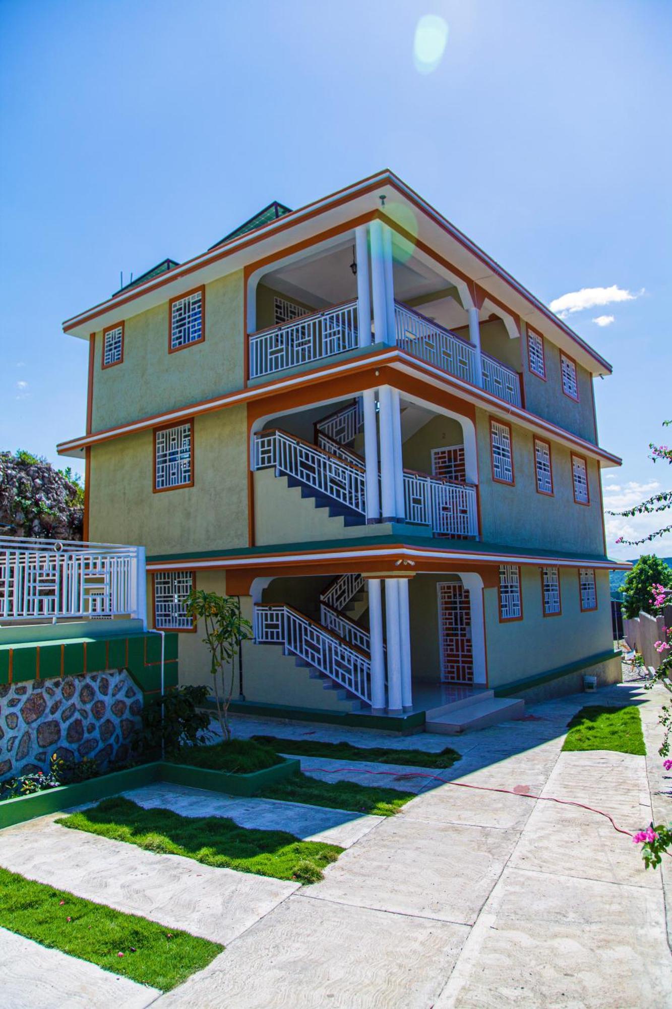 J&G Villa Hotel Cap-Haïtien Εξωτερικό φωτογραφία